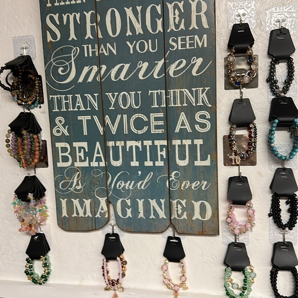 ❣️5|$25❣️Last One Gold and Silver glass beaded Stretchy Women's Bracelet 🆕 - Picture 7 of 7